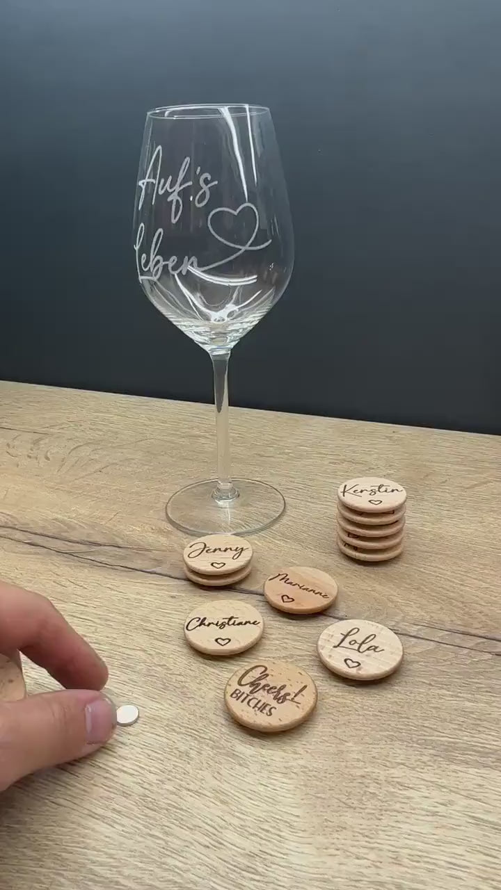Personalisierter Holzmagnet für Glas